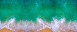 beach-aerial-view-waves-ocean-macbook-pro-ios-11-mac-os-3440x1440-6422